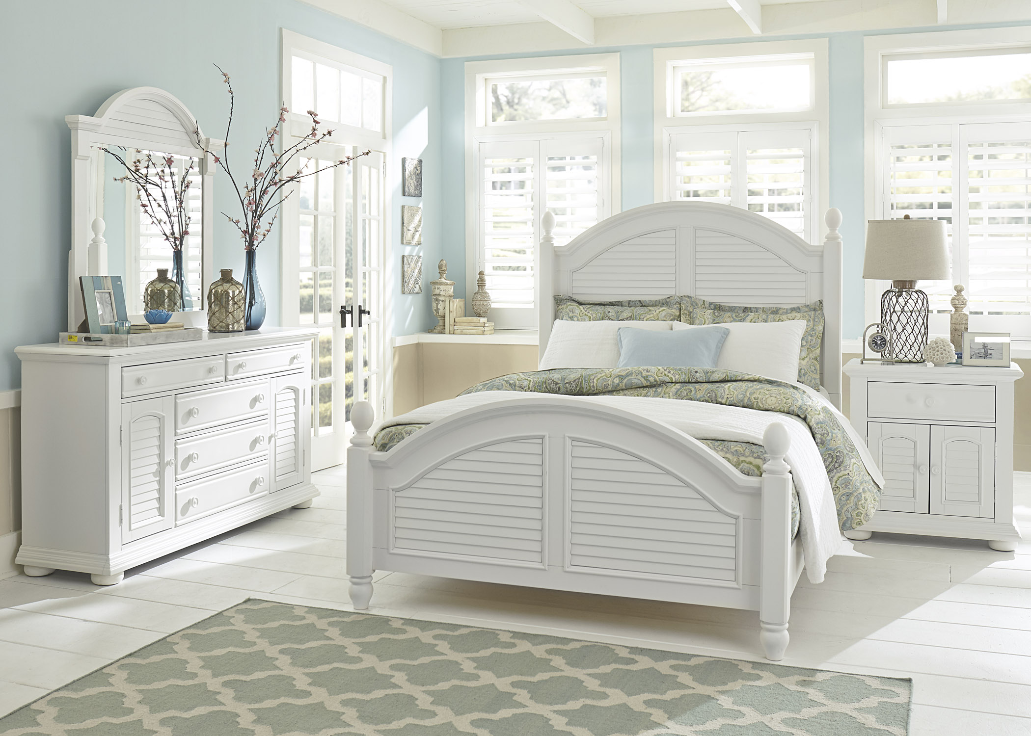 Liberty furniture shop summer house